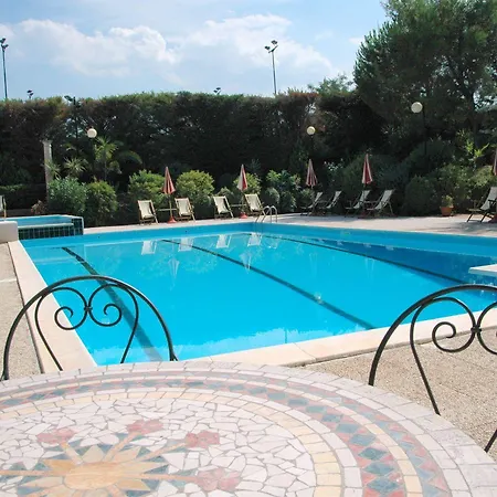 Agrimare Aparthotel