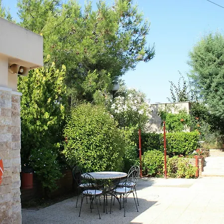 Apart-hotel Agrimare 3*